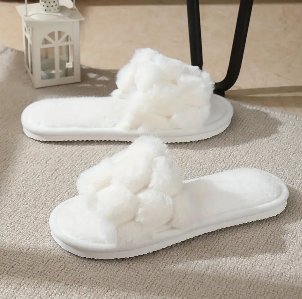 Fluffy Slides White Fluffy Slides – Skins Apparel